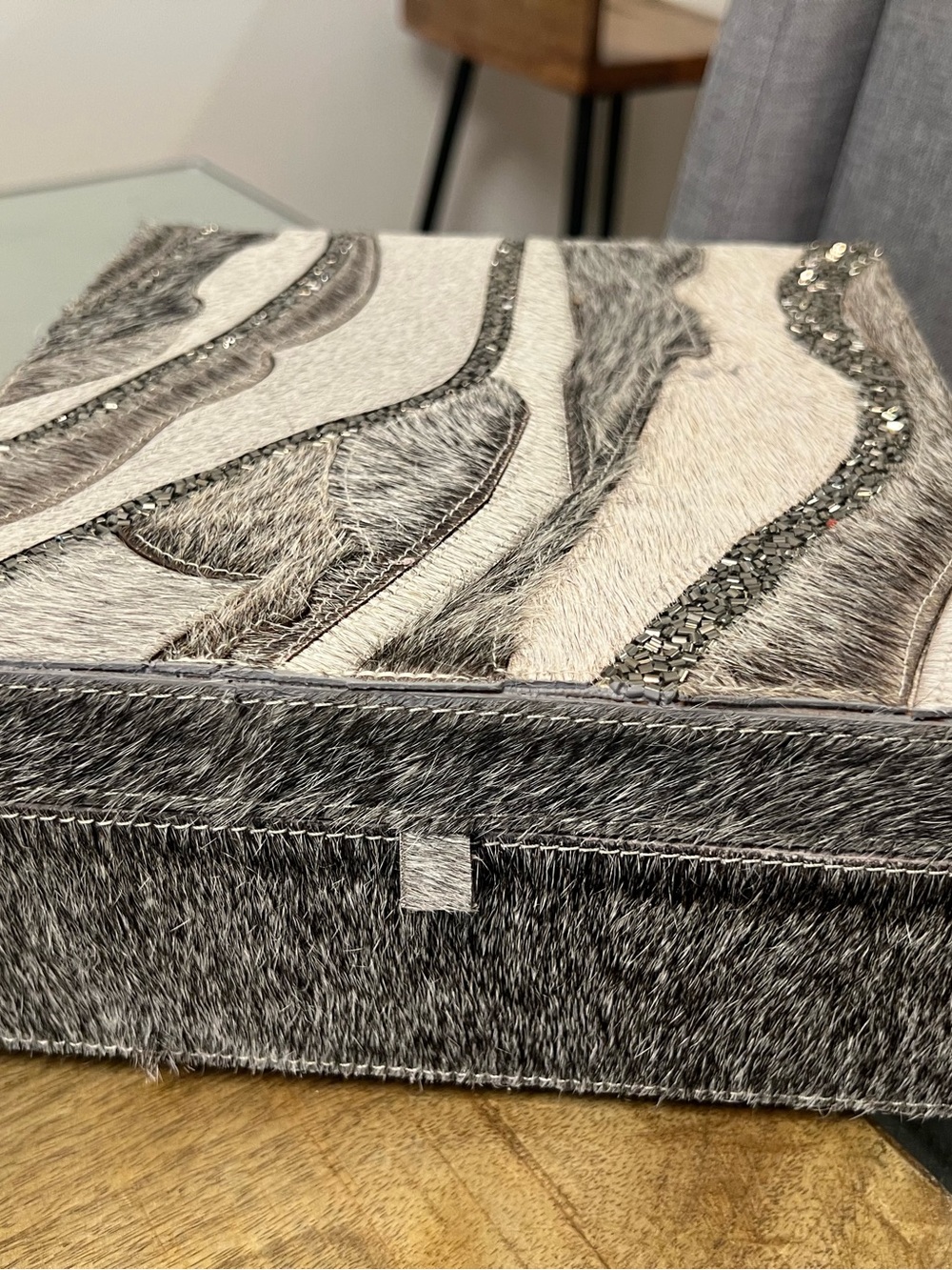 Hair-on Hide beaded & metallic trim Jewelry Deco Box in Gray and Cream - Picture 2 of 8